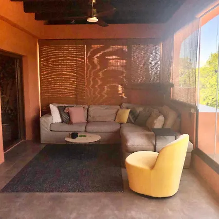 Apartman Spacious Beachfront Penthouse *