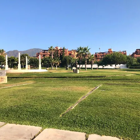 Spacious Beachfront Penthouse Apartman Estepona