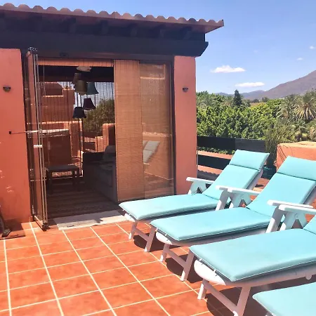 Apartman Spacious Beachfront Penthouse
